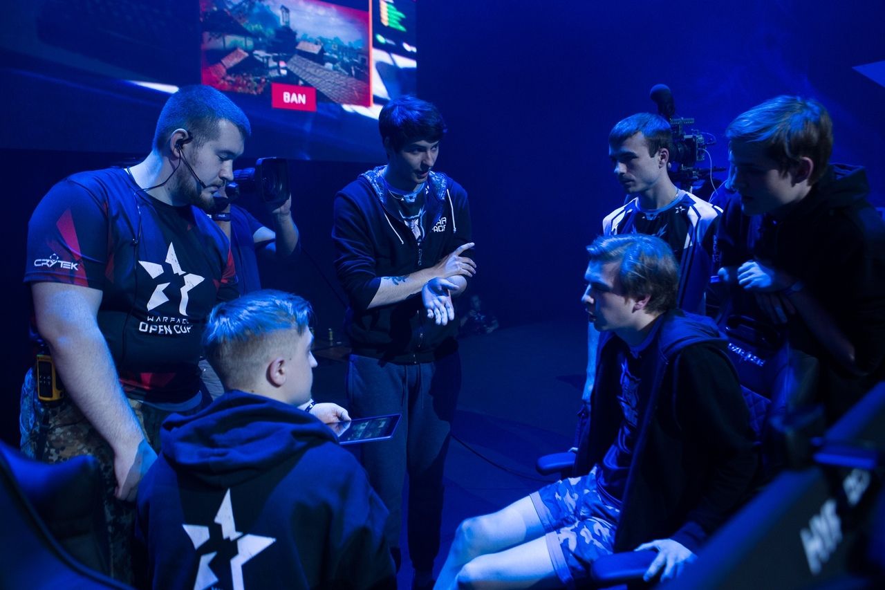 CrowCrowd.AG на WOC Season XIII
Источник: группа CrowCrowd.AG во «ВКонтакте»