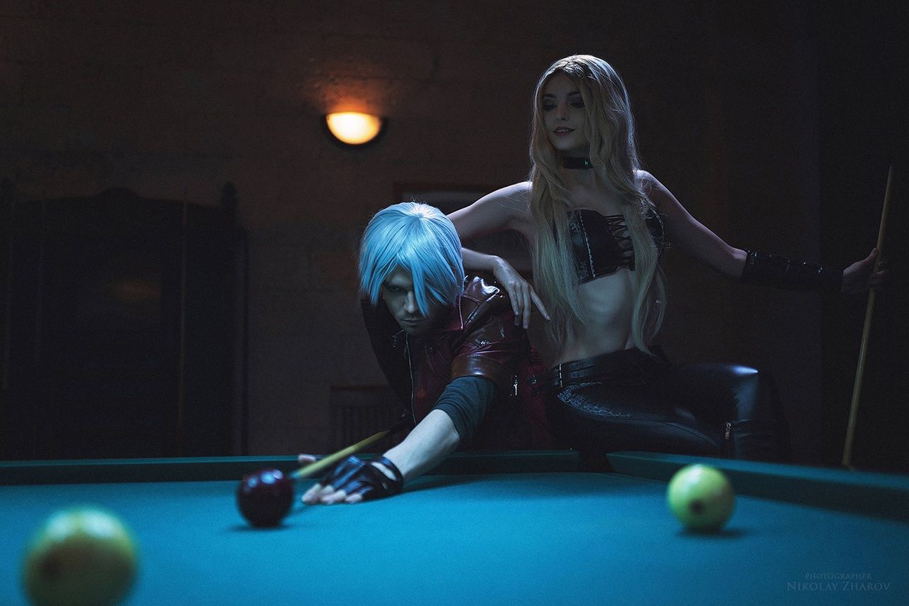 Косплей на Триш и Данте из Devil May Cry. Косплееры: Алиса Шпигель, Викентий Шевырин. Фотограф: Николай Жаров. Источник: vk.com/nikolay_photogroup