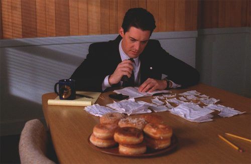Ни один агент не обойдется без такого завтрака