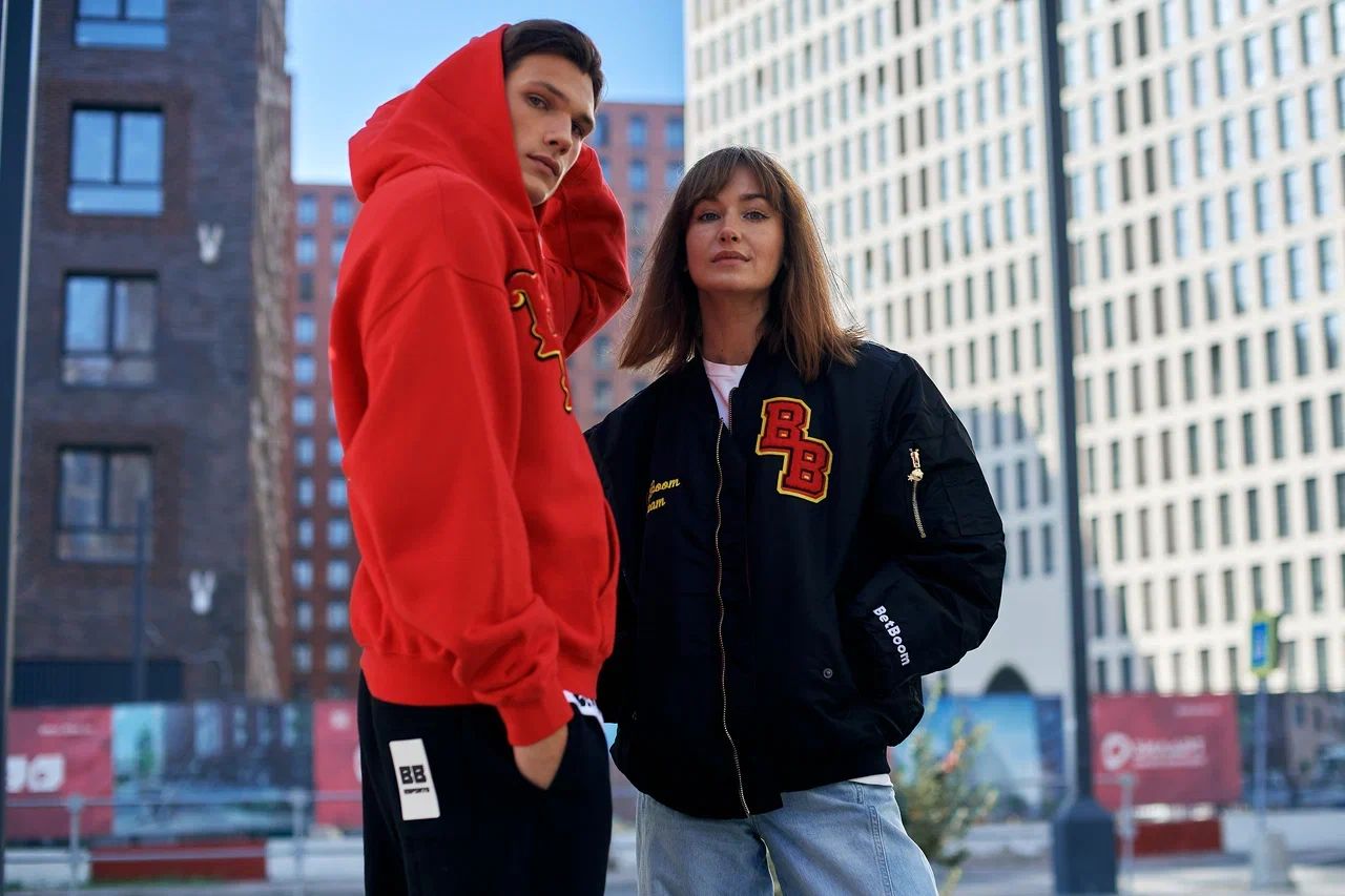 Коллекция одежды BetBoom Team / творческая группировка A.D.E.D. / джерси BetBoom Team. Магазин фирменного мерча: bbteam.shop