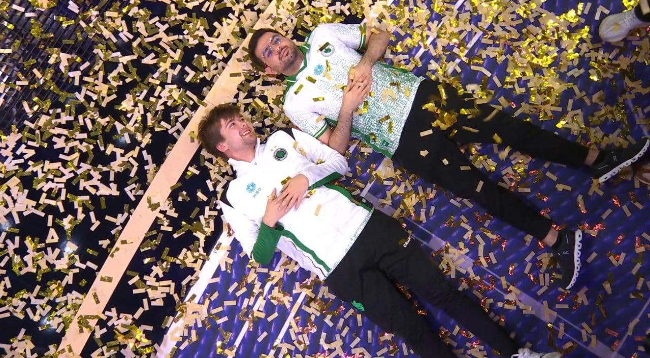 Malr1ne и ATF. Скриншот с трансляции The International