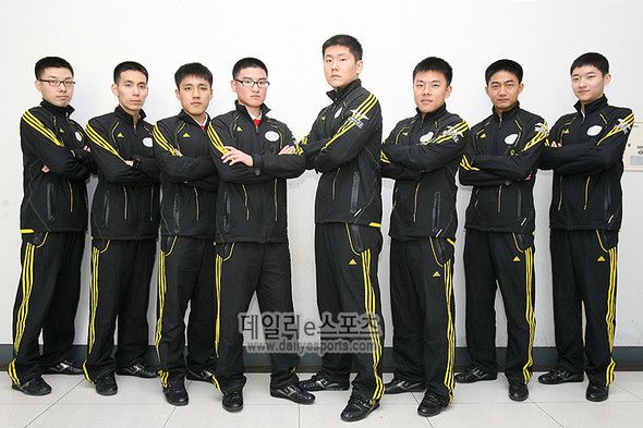 Форма Air Force Ace была выполнена в строгом армейском стиле