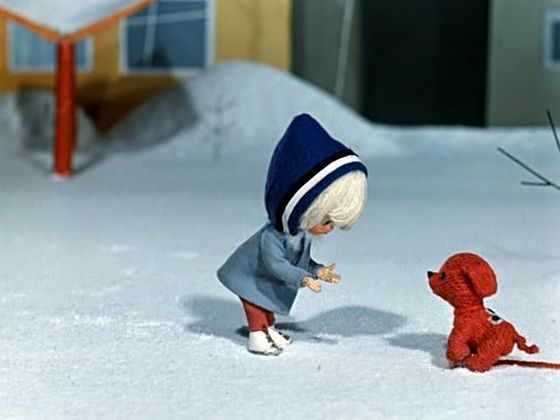 Кадр из мультфильма «Варежка»