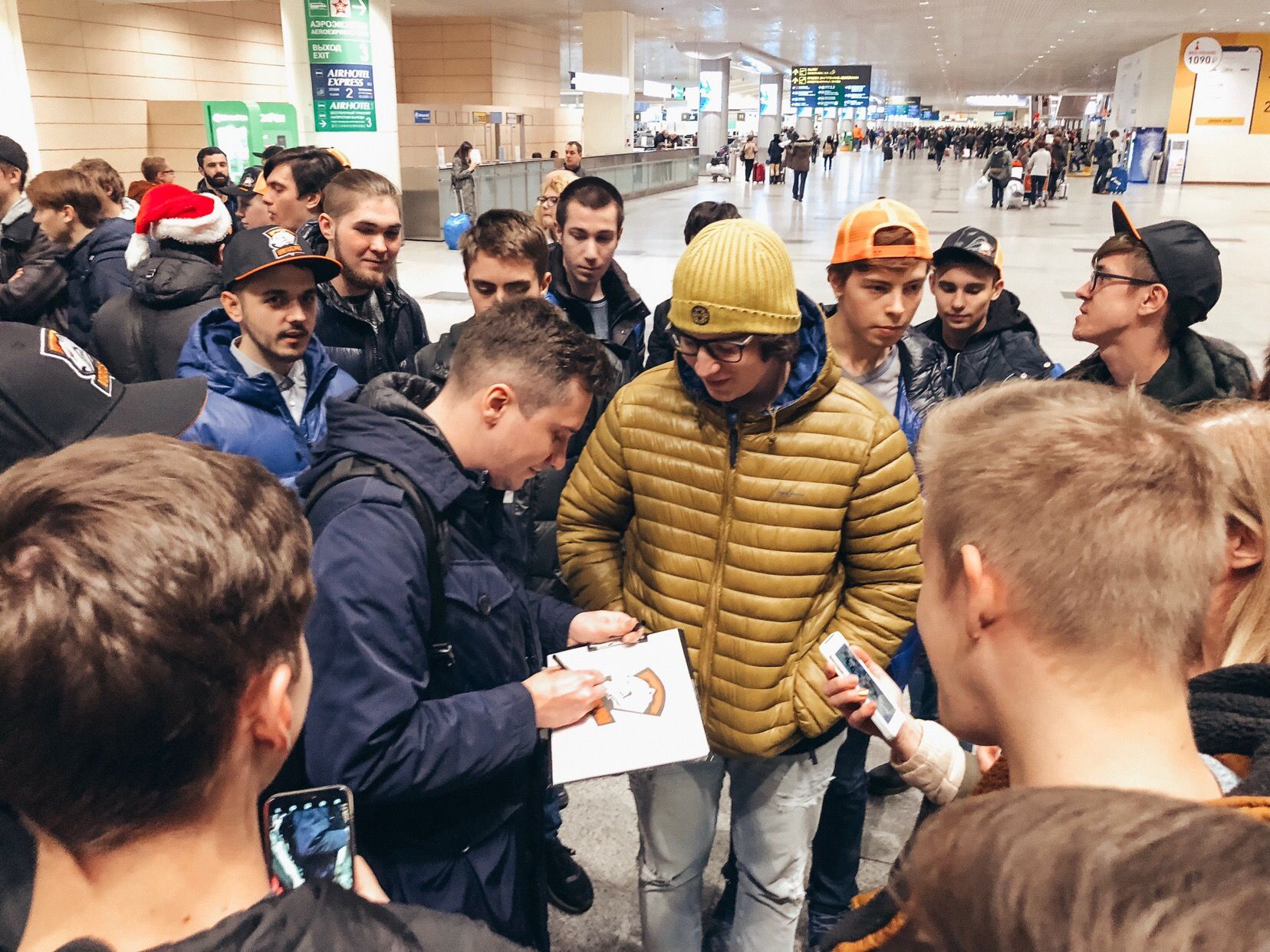 Алексей Solo Березин общается с олдами