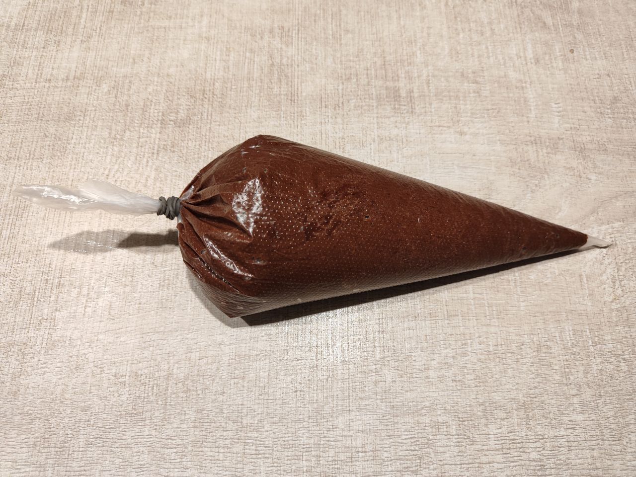 Кончик отрезать не забудьте.