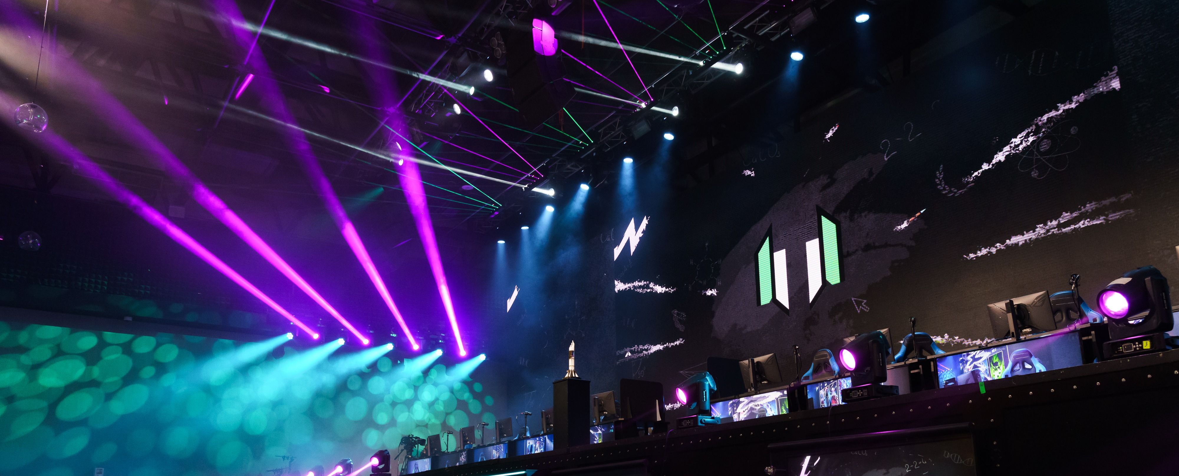 Киберспортивная молодёжка — как прошёл финал Школьной лиги Сбера 2026