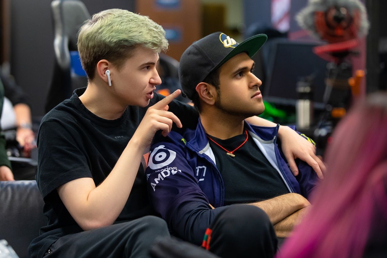 RAMZES666 и BuLba. Фото: Virtus.pro