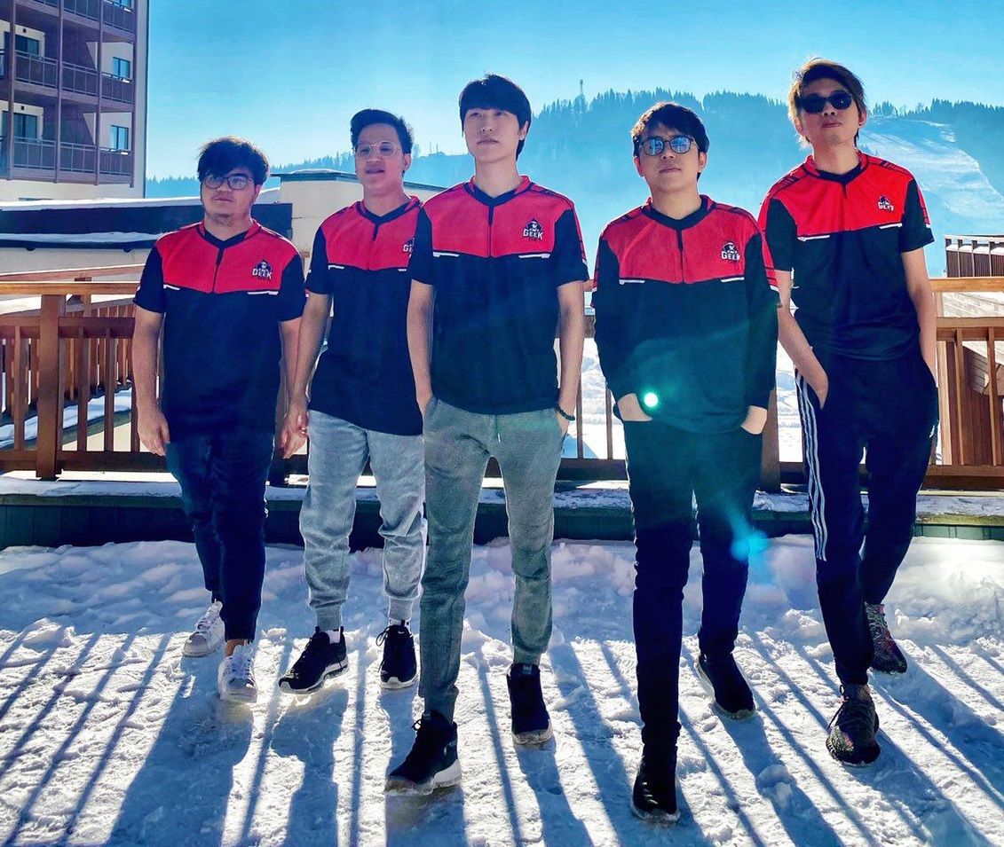 Состав Geek Fam
Источник: твиттер WePlay!