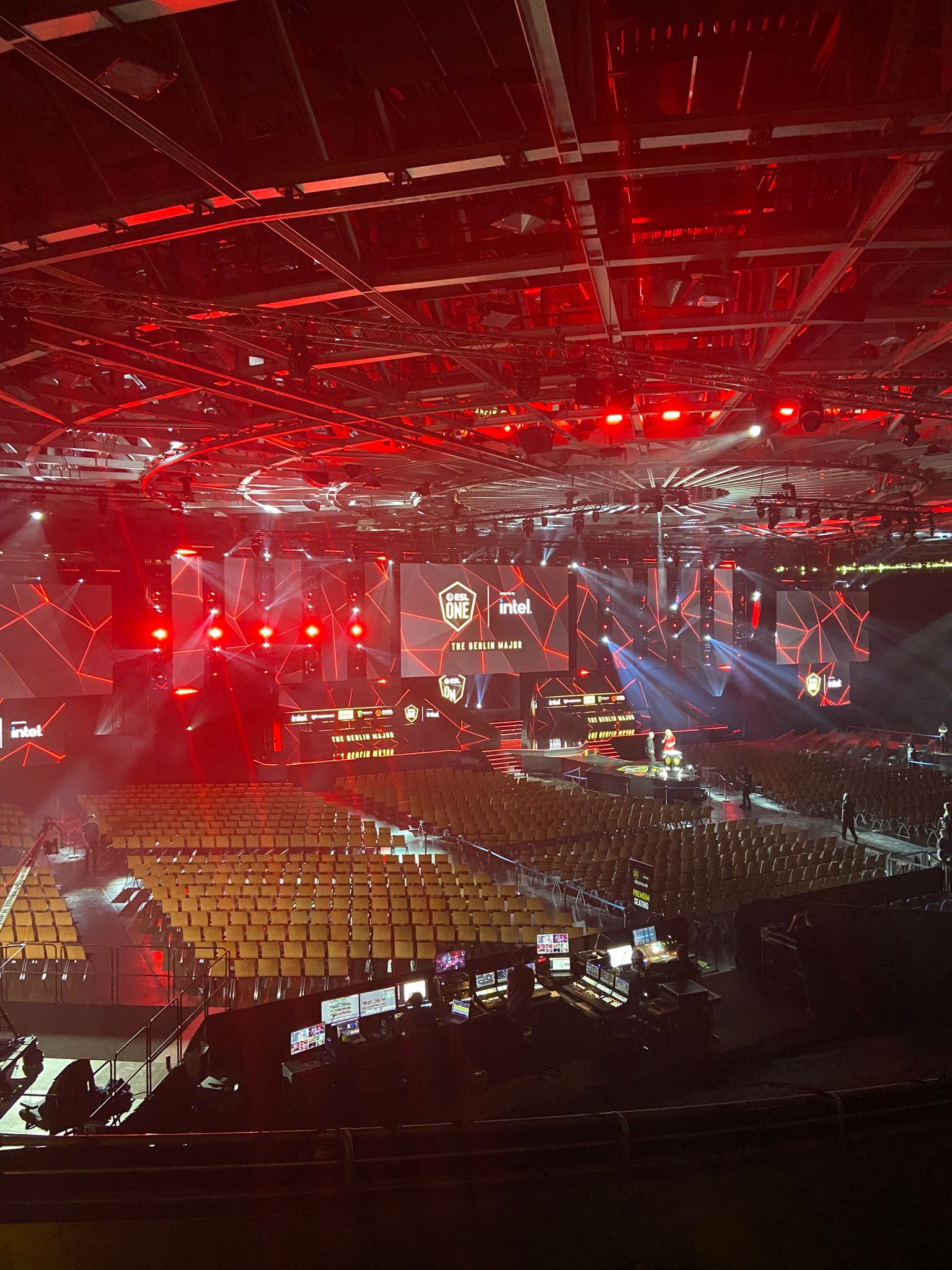 Сцена ESL One Berlin Major 2023 | Источник: твиттер ESL