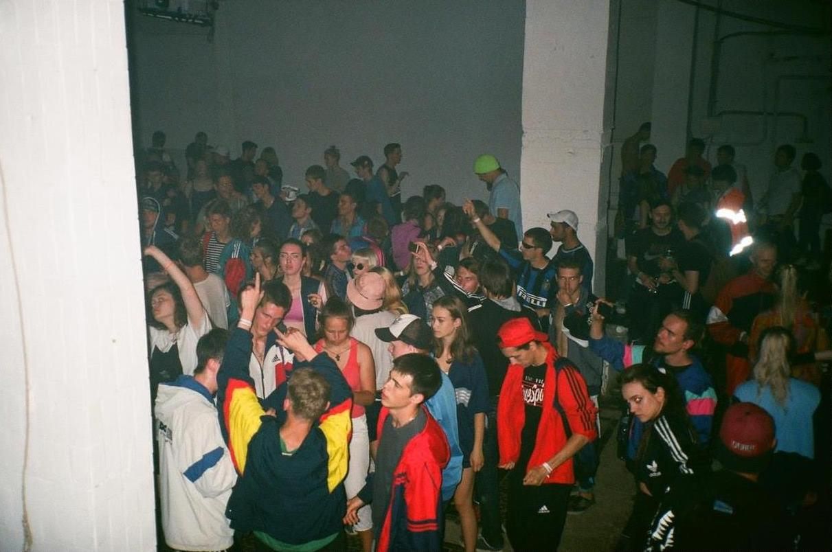 Фото с вечеринки «Скотобойня». Источник: the-flow.ru