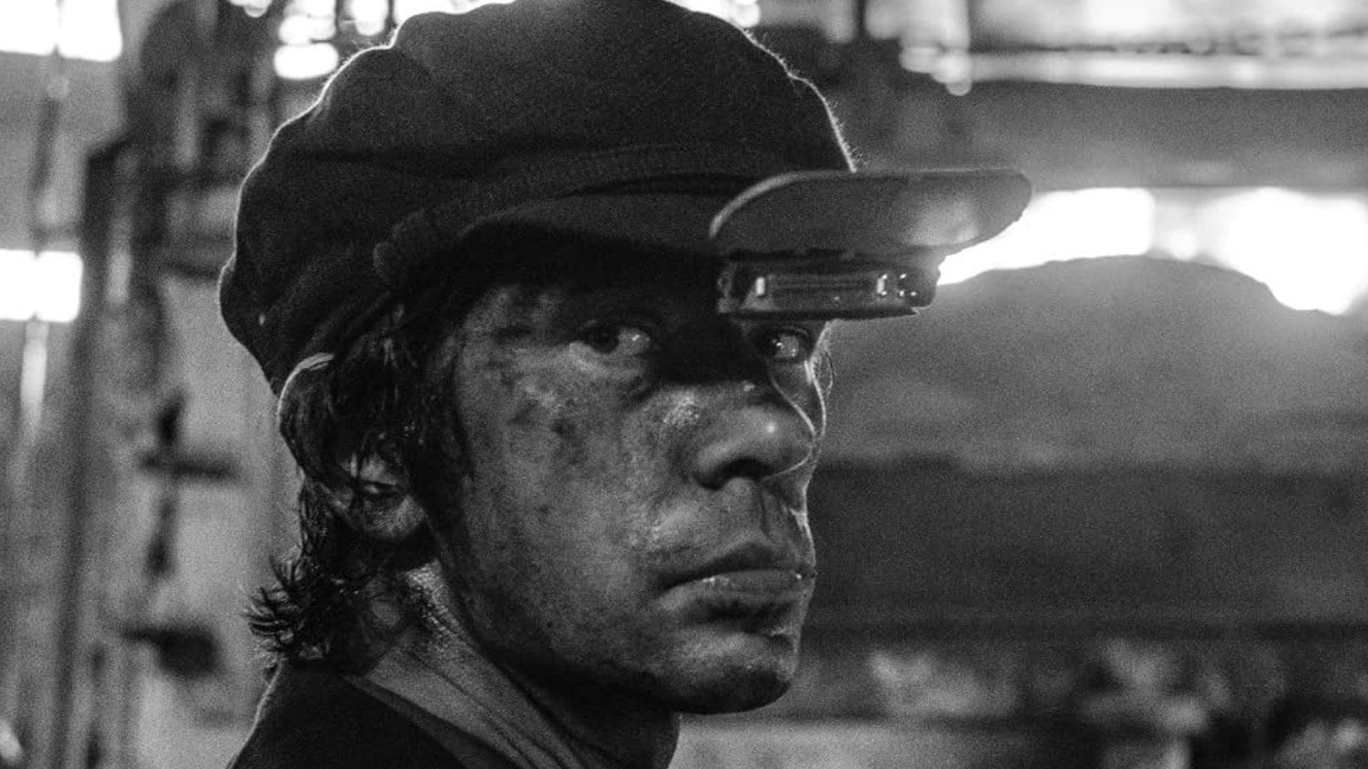 Кадр из фильма «Лимонов, баллада об Эдичке»