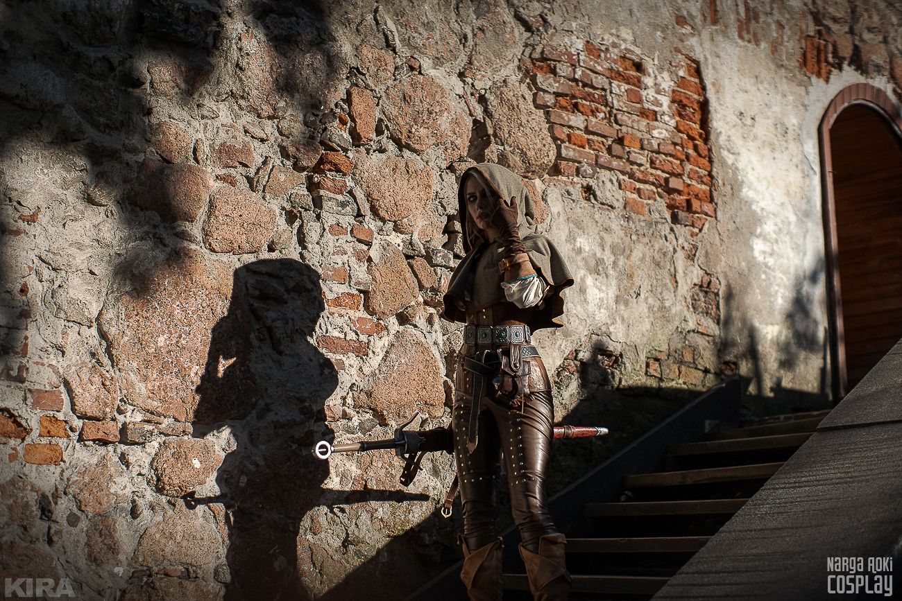 Косплей на Цири из &laquo;Ведьмака&raquo;. Косплеер: Наталья Narga Кочеткова. Фотограф: Кира Митенкова. Источник: vk.com/kmitenkova_photoarts