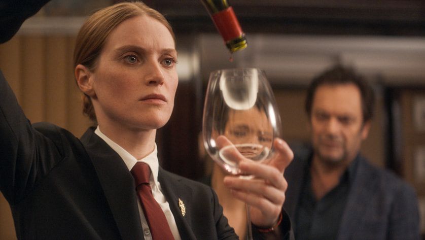 Кадр из сериала «Капли бога»