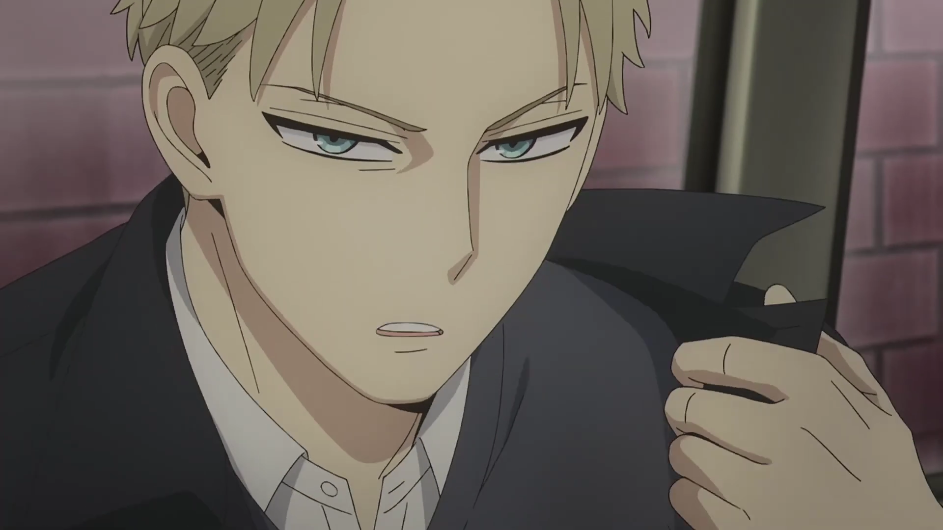 Кадр из аниме «Семья шпиона»