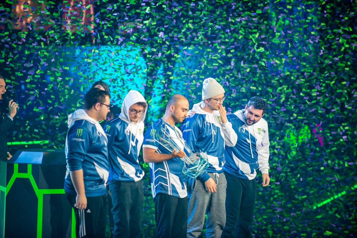 Источник: EPICENTER