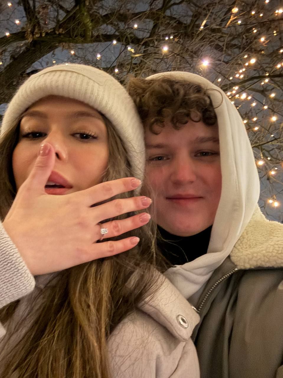 YEKINDAR со своей девушкой | Источник: Telegram-канал YEKINDAR