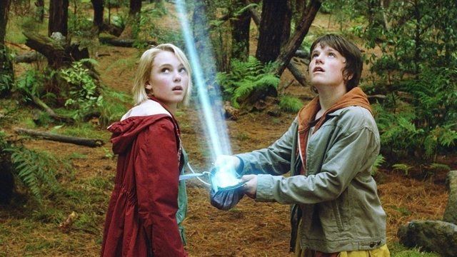 Кадр из фильма «Мост в Терабитию»