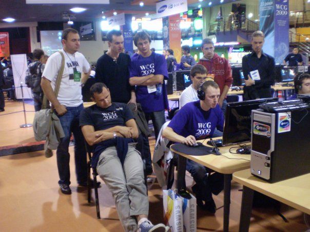 White-Ra играет, Grunt спит (нет)