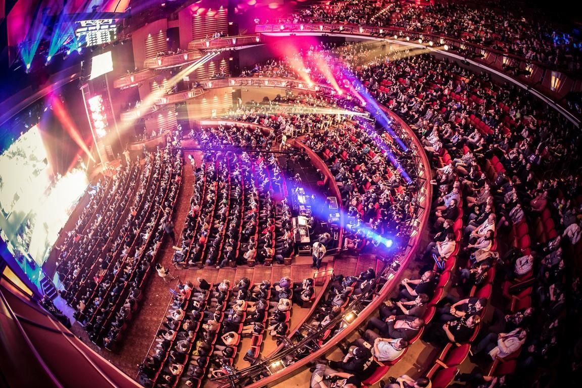 Фото одного из чемпионатов мира, который проходил в Кобб Энерджи Перформинг Артс Сентр