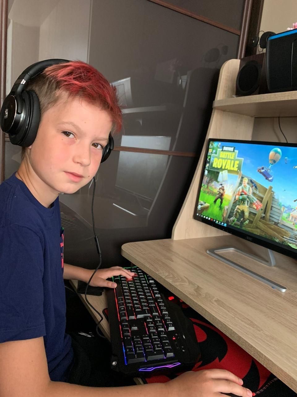 Вова Грибков — будущий киберспортсмен или нейрохирург