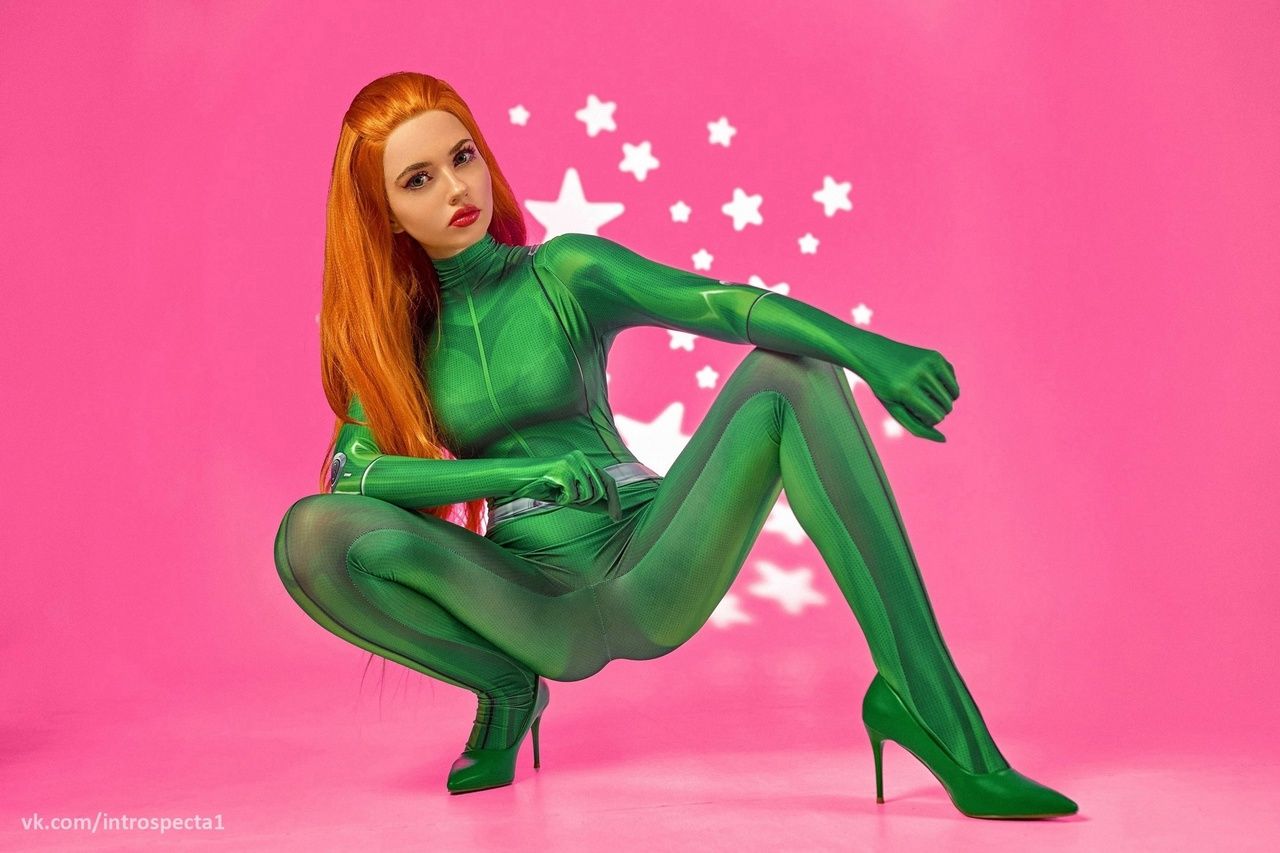Косплей на Сэм из Totally Spies!. Косплеер: Introspecta.
Фотограф: Вячеслав Цуркан.