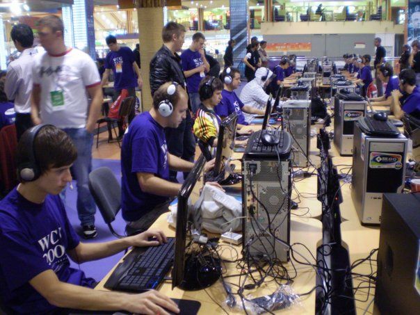 Команда Lmbt и Starix