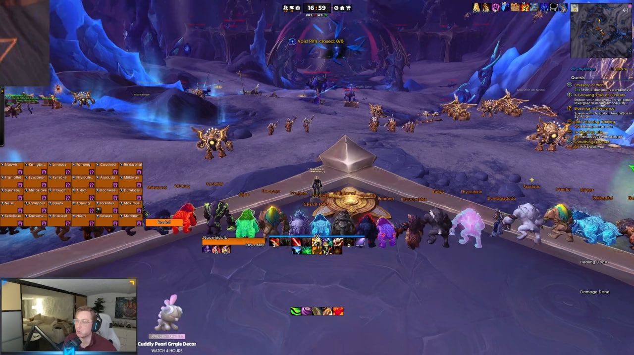 Группа из 30 друидов в рейде «Шпиль Бездны» в World of Warcraft. Источник: Twitch