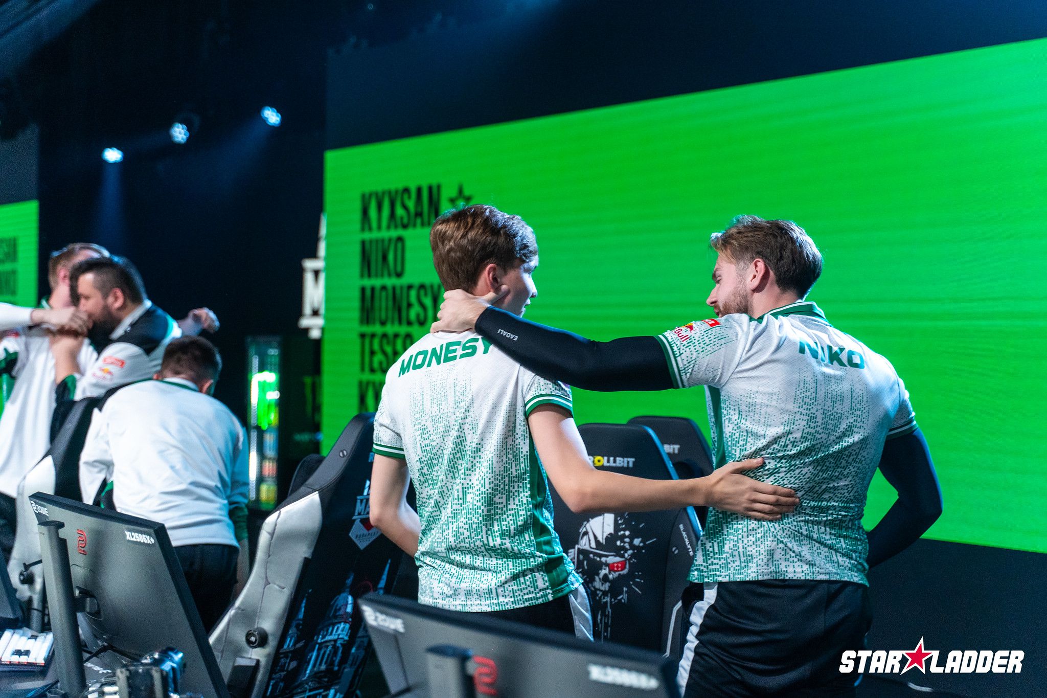 Team Falcons | Фото: StarLadder