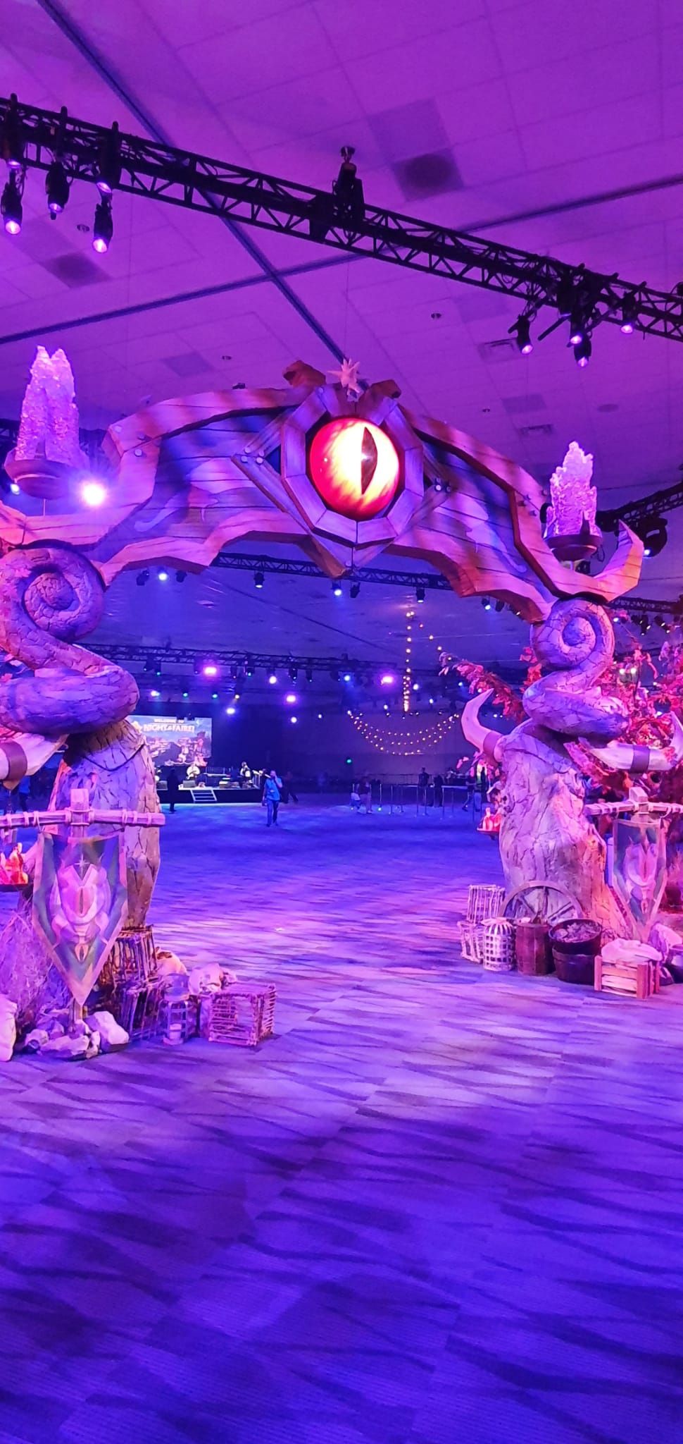Ярмарка Новолуния. BlizzCon 2019. Источник: imgur.com/a/7gExzwE#Ik8YUW2