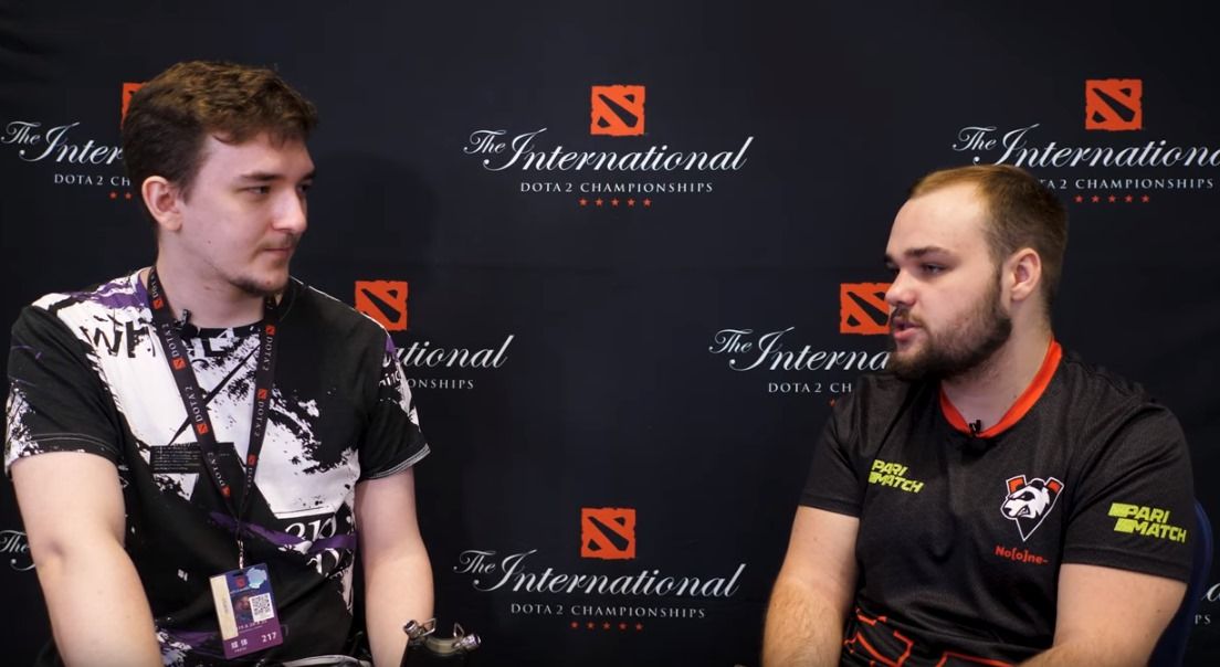 Корреспондент Cybersport.ru Влад Животнёв и No[o]ne