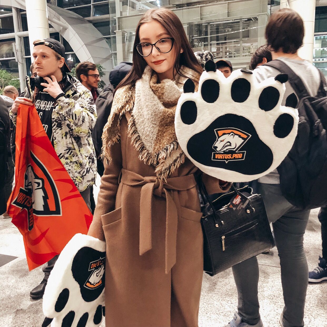 хелоу, итс ми