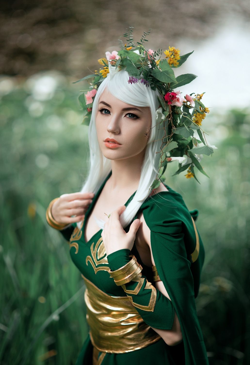 Косплей на Ashe из League of Legends. Косплеер: Александра Верс. Фотограф: Алена Филиппова. Источник: vk.com/fantasee