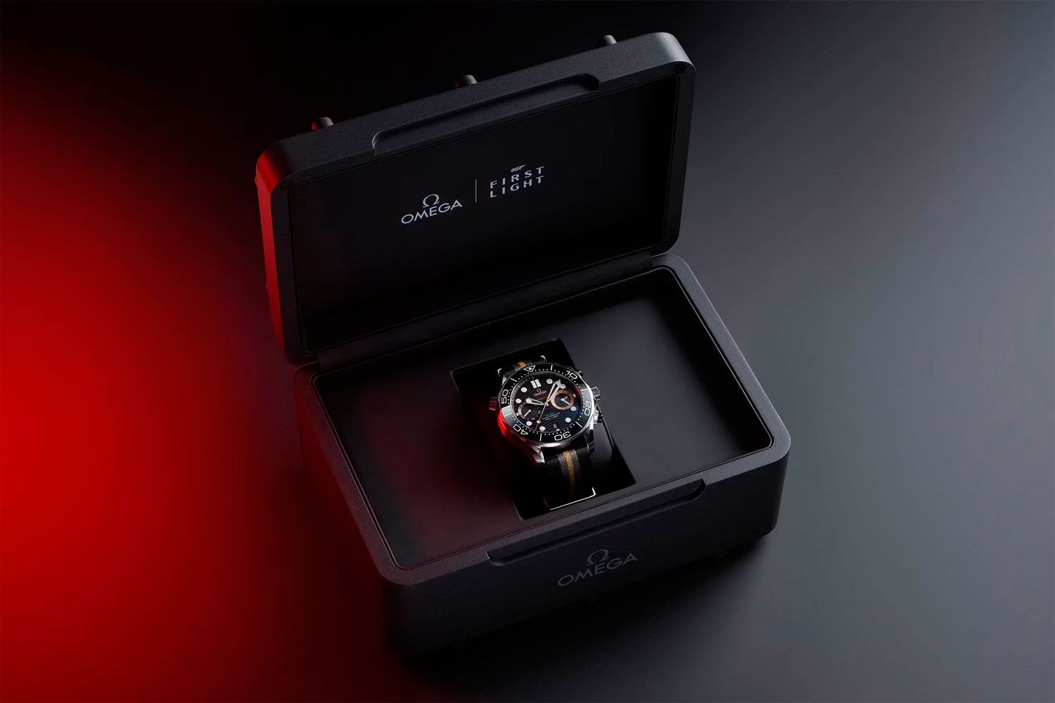 Seamaster Diver 300M Chronograph 007 First Light. Источник: OMEGA