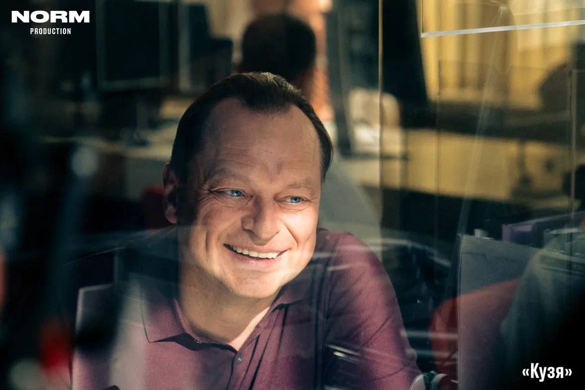 Кадр со съёмок сериала «Кузя. Путь к успеху» | Источник: t.me/normproduction