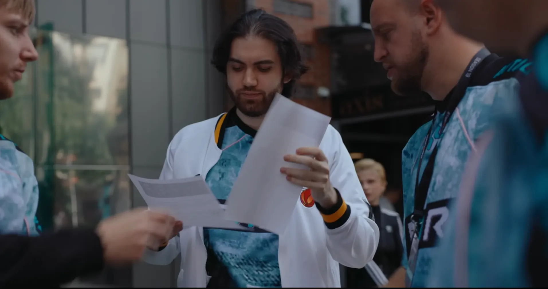 PARIVISION — одна из последних команд, которая смогла пройти на мейджор благодаря заработанным VRS-очкам | Источник: канал PARIVISION на YouTube