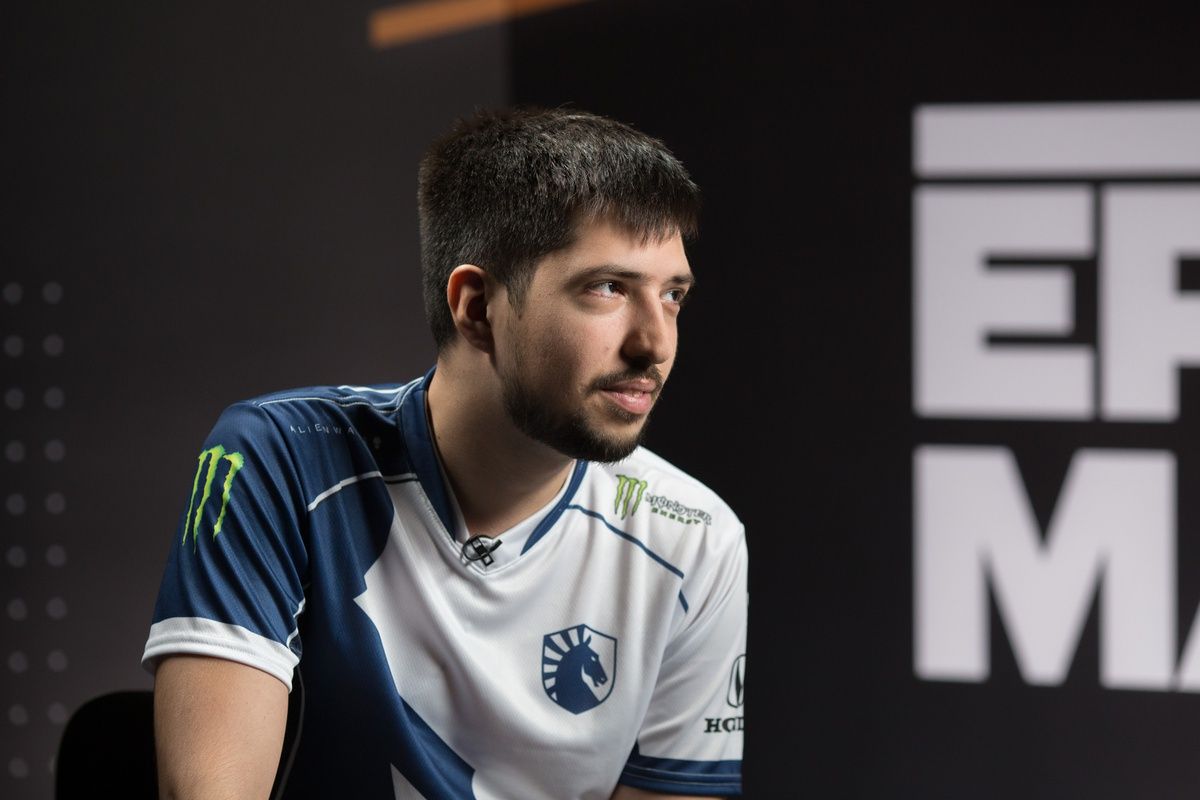 w33; фото: EPICENTER