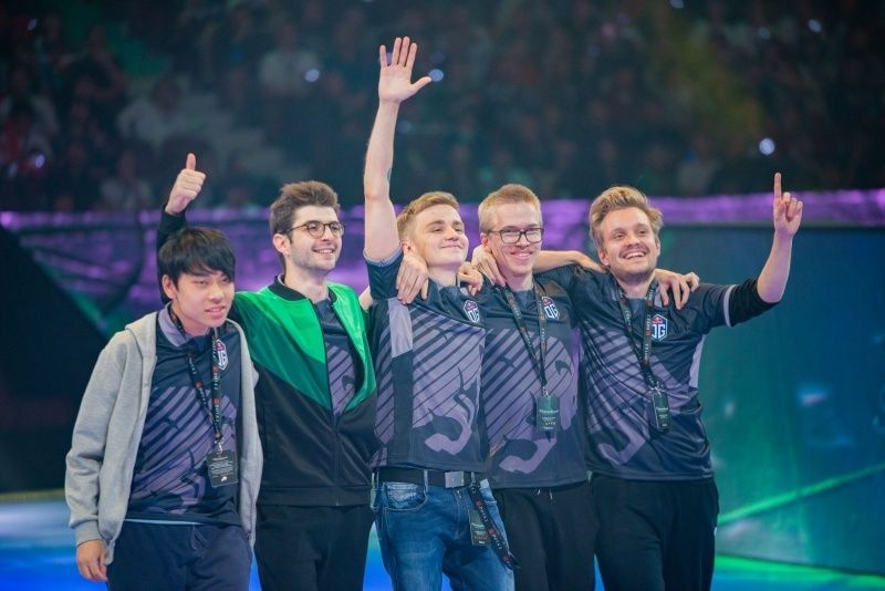 Состав OG на TI8. Фото: Valve