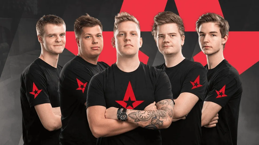 Самый первый состав Astralis во главе с karrigan и cajunB