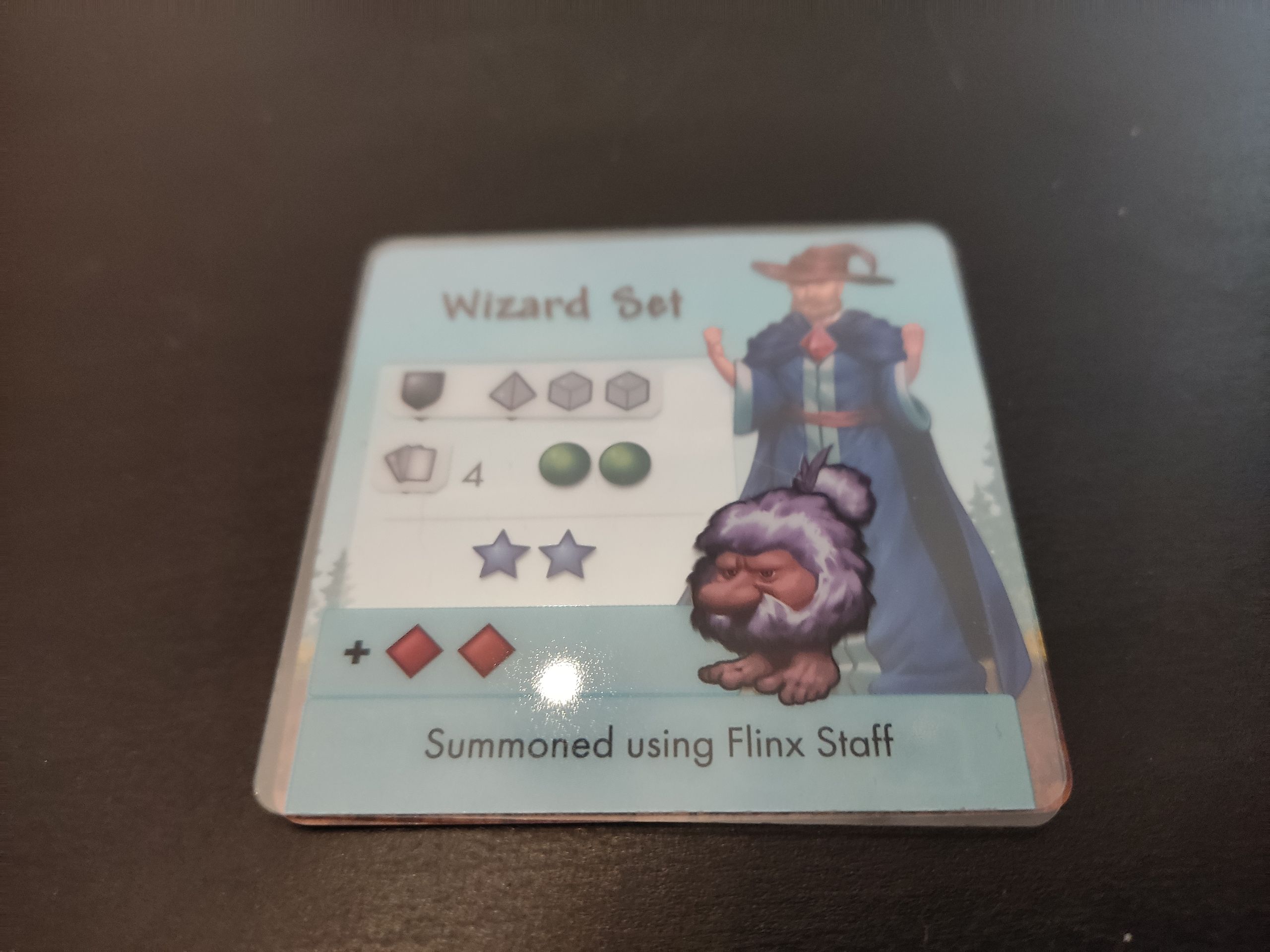 Да и вот эти прозрачные карты брони и миньонов пахнут только оверпродакшеном — когда сделали подороже, чтобы было.