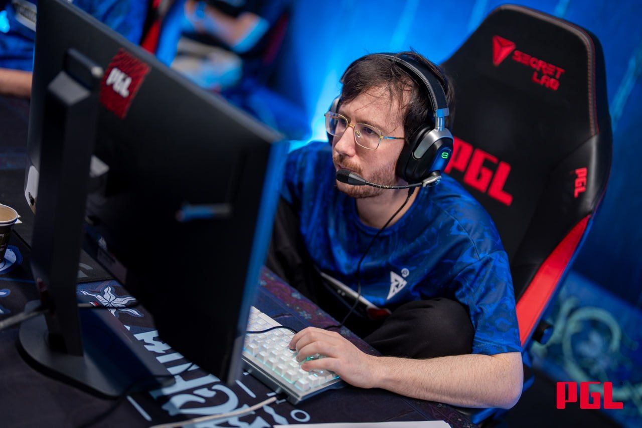 33. Источник: PGL 