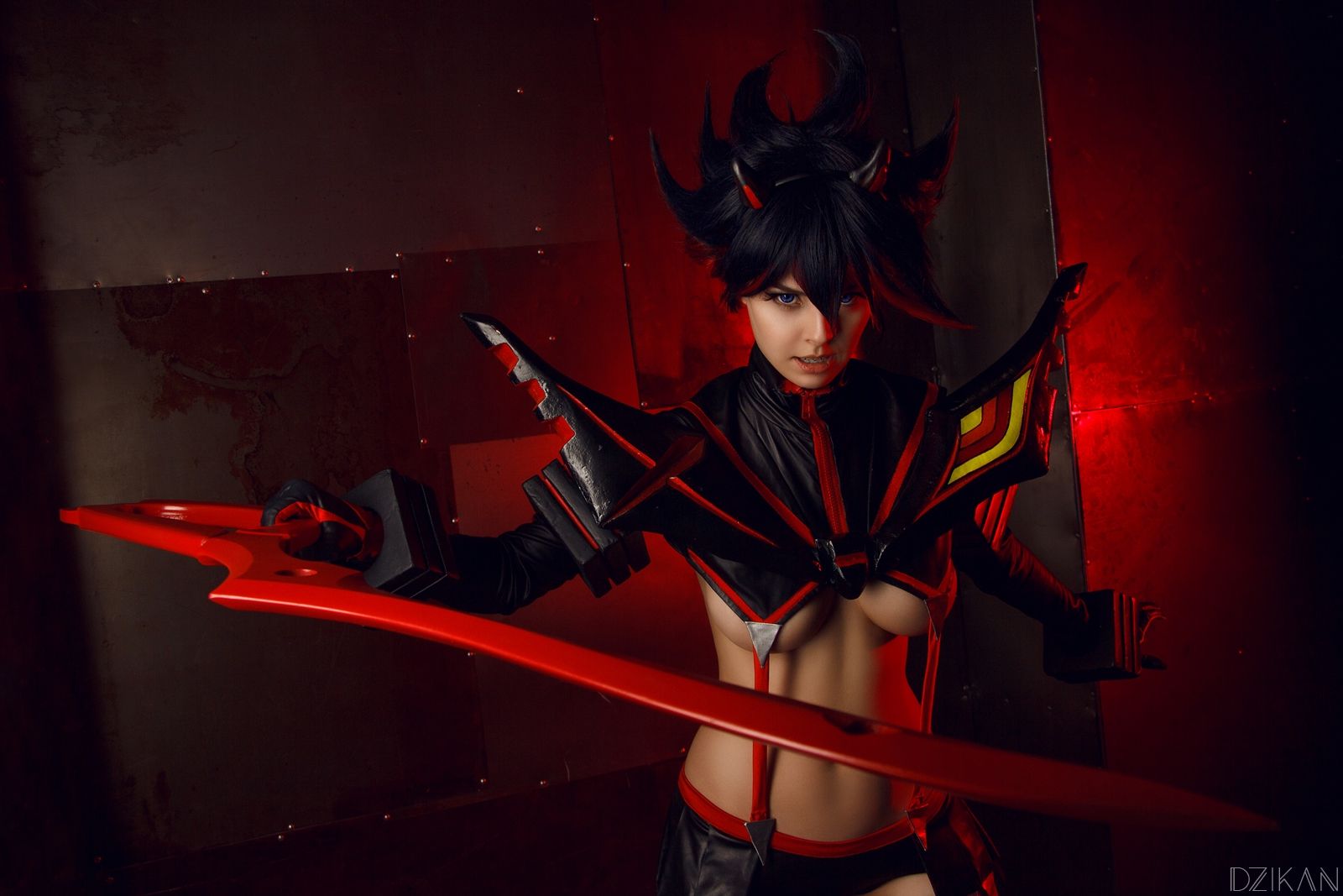 Косплей на Рюко Матой из аниме-сериала Kill la Kill. Косплеер: Helly Valentine. Источник: vk.com/hellyvalentine_cosplay