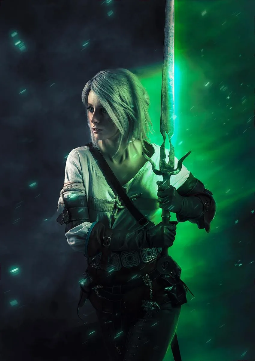 Косплей на Цири из The Witcher 3: Wild Hunt. Косплеер: Дарья Кравец. Фотограф: Сергей Шетухин. Источник: https://vk.com/fishy3