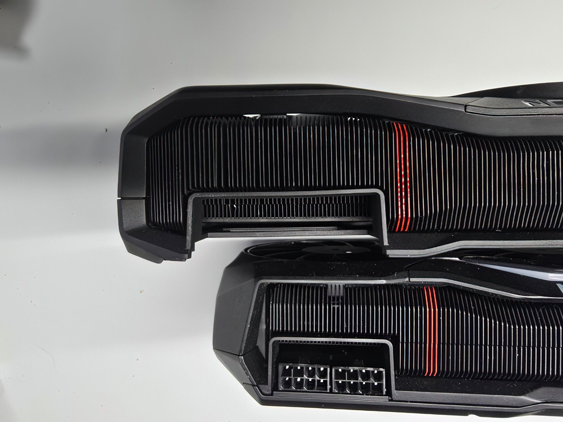 Невыпущенный конкурент RTX 4090 от AMD в сравнении с Radeon RX 7900 XTX | Источник: QuasarZone