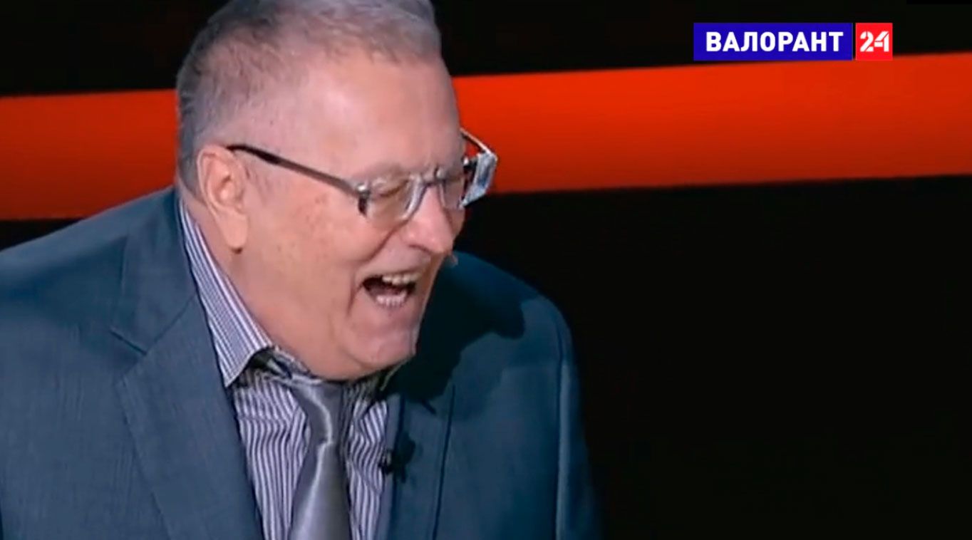 Для мелочей — фотошоп. ЭТО РОССИЯ!