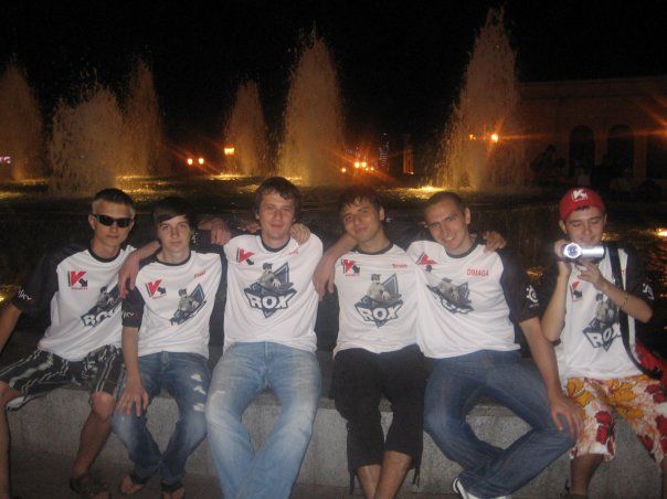 Brat_OK, fraer, Pomi, Bruce, DIMAGA, я. Вышли в город