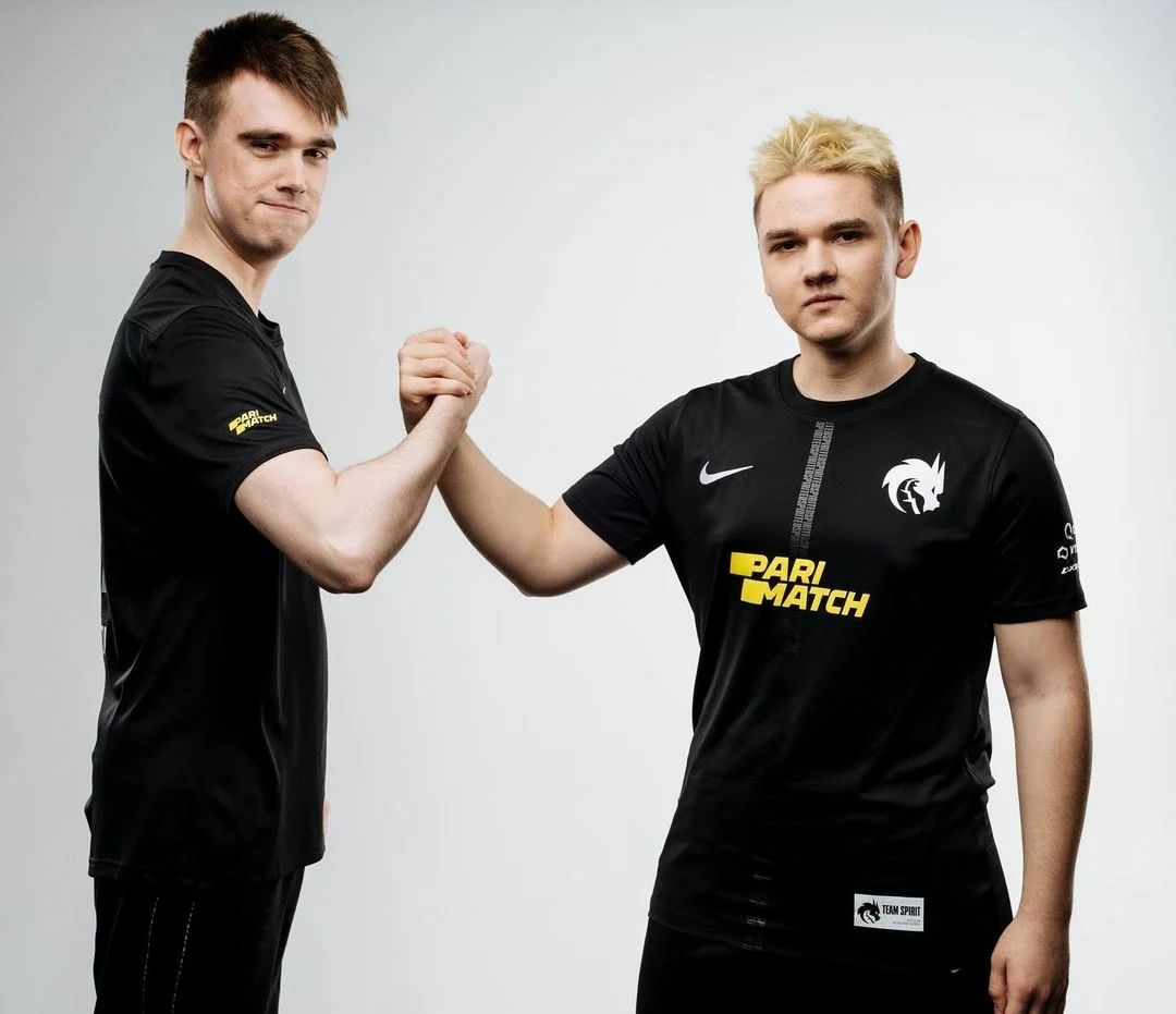 Miposhka и Yatoro из Team Spirit