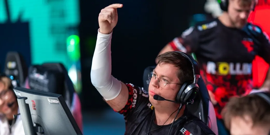 FaZe Clan прошла в финал StarLadder Budapest Major 2025, обыграв NAVI