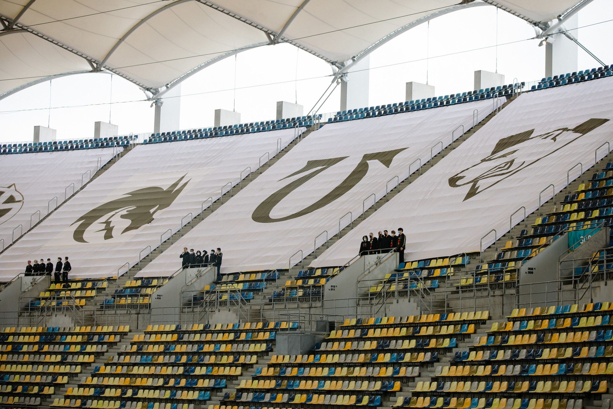 Прибытие команд на арену The International 2021. Фото: Valve. Источник: flickr.com