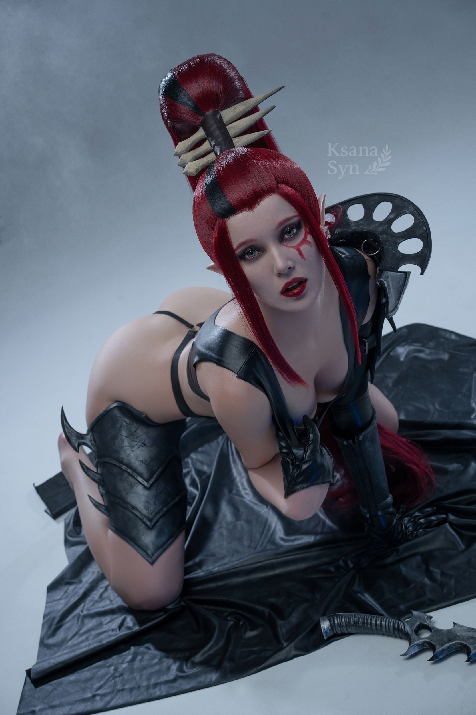 Косплей на Лелит Гесперакс из Warhammer 40,000. Косплеер: Ksana Syn. Источник: vk.ru/club93523921