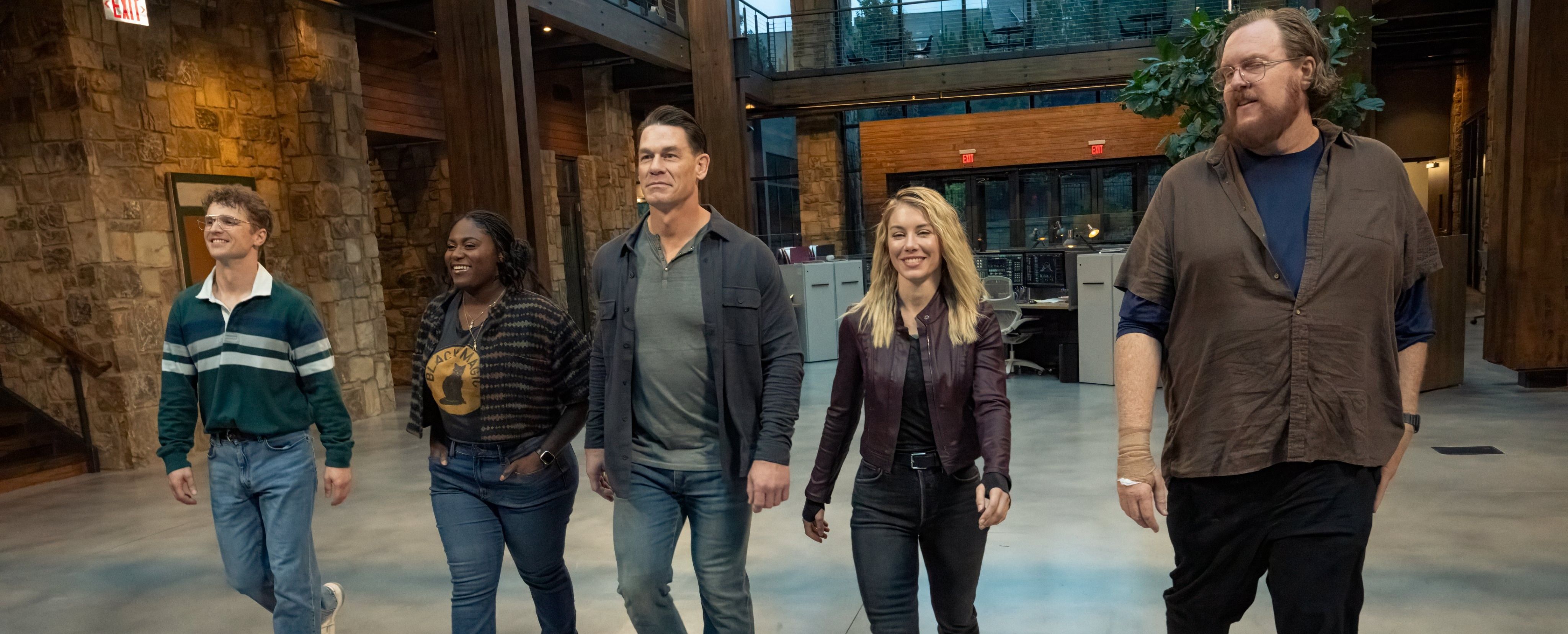 Слитотворец — обзор всего второго сезона «Миротворца», главного разочарования осени